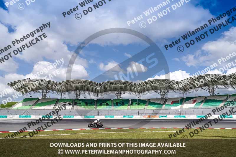 Sepang;event digital images;motorbikes;no limits;peter wileman photography;trackday;trackday digital images